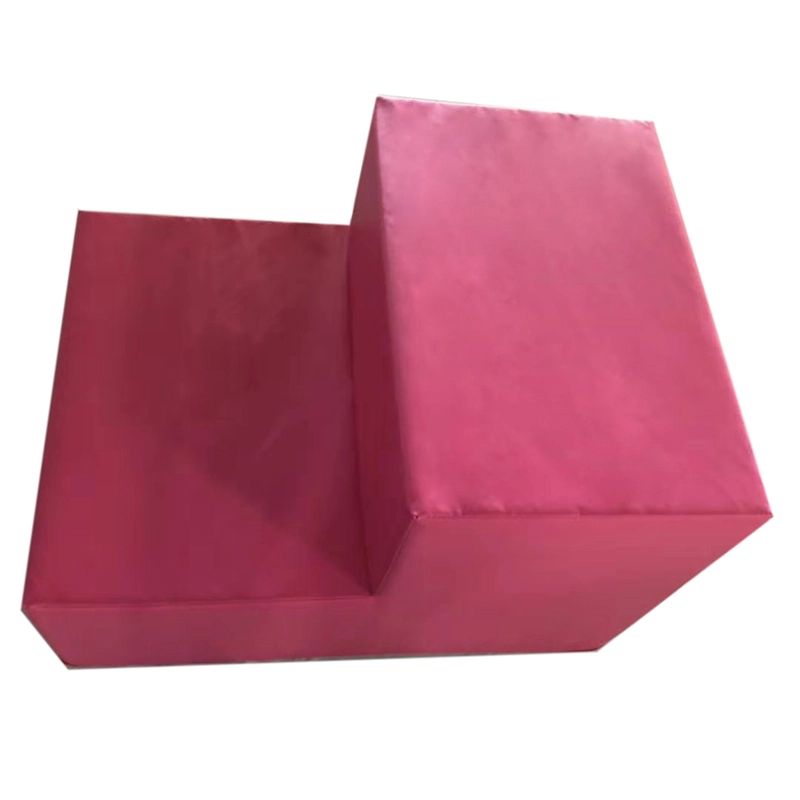 Dvoustupňové schodiště